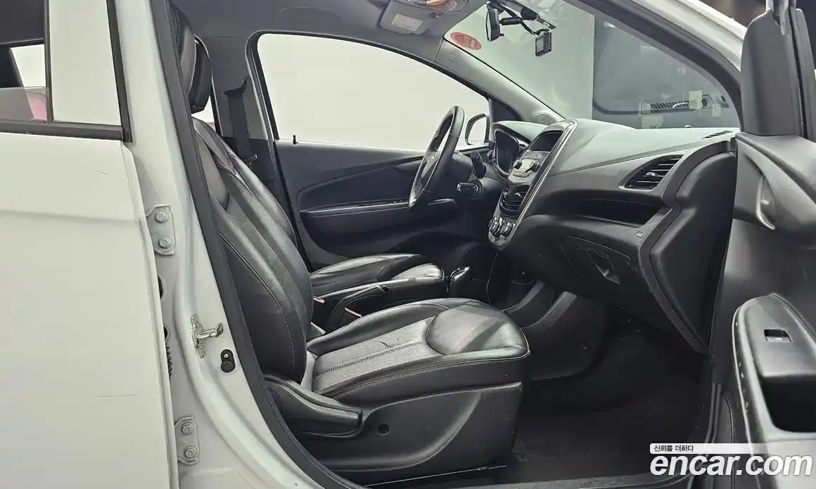 Chevrolet Spark 2016 1.0 Автомат в Москве № 103445, фото 15