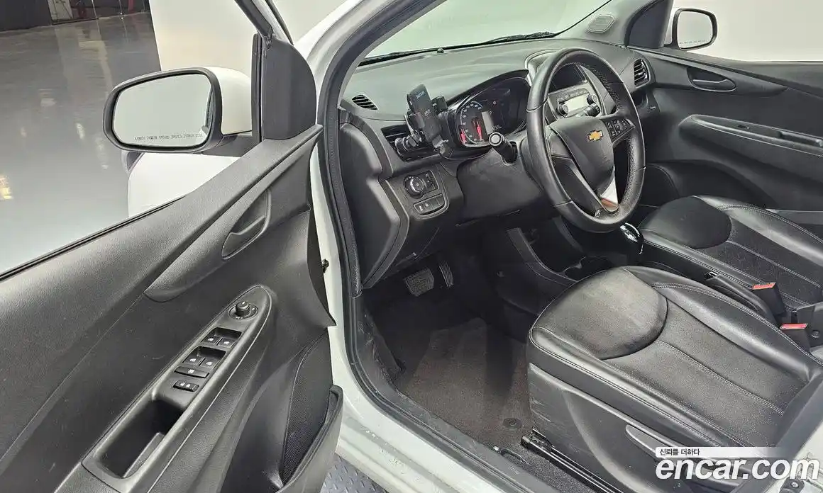 Chevrolet Spark 2016 1.0 Автомат в Москве № 103445, фото 19