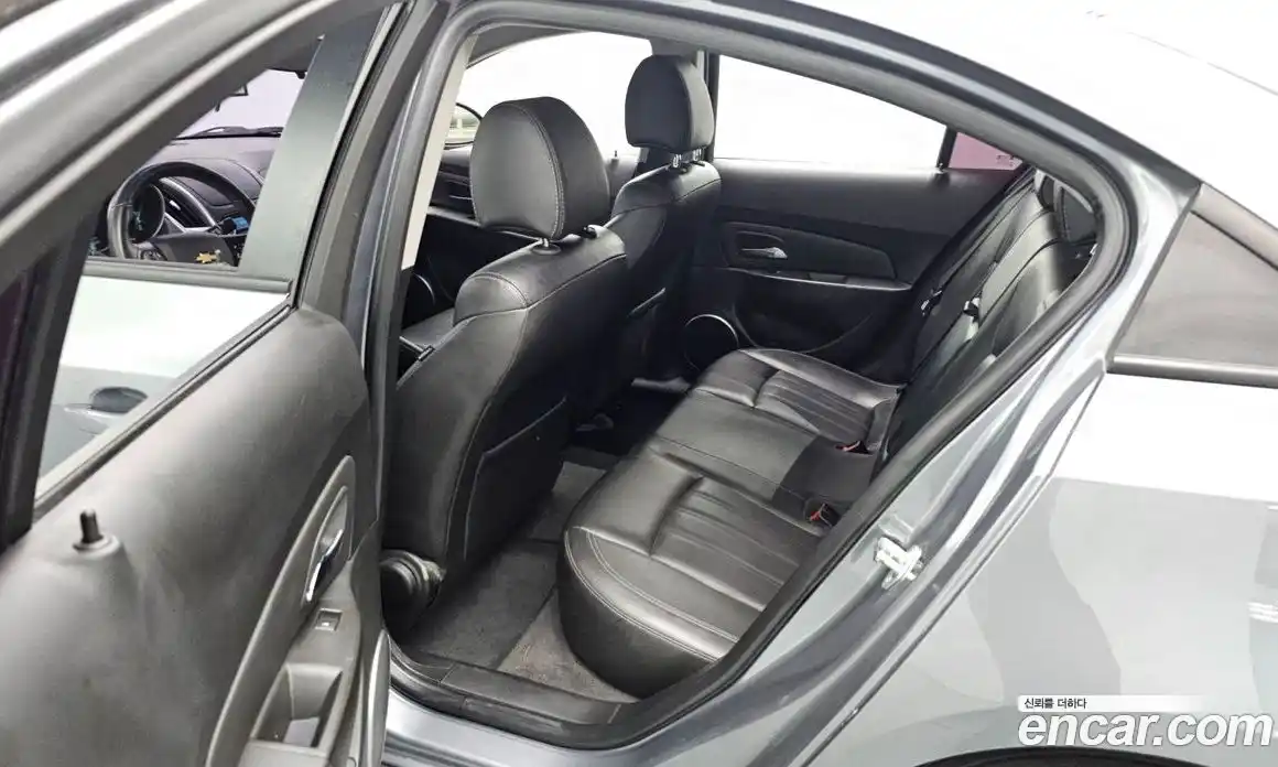 Chevrolet Cruze 2016 1.8 Автомат в Москве № 104077, фото 9