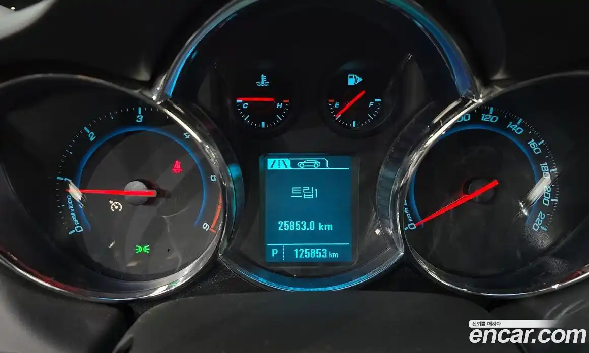 Chevrolet Cruze 2015 2.0 Автомат в Москве № 104275, фото 9