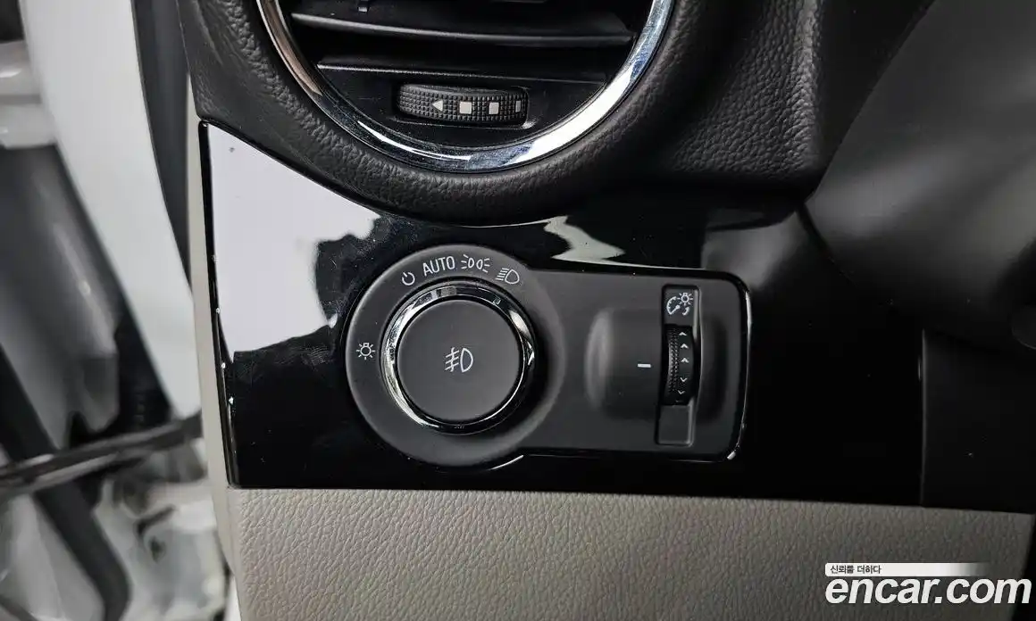 Chevrolet Orlando 2015 2.0 Автомат в Москве № 104475, фото 1