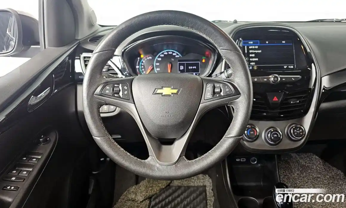 Chevrolet Spark 2019 1.0 Автомат в Москве № 104775, фото 13