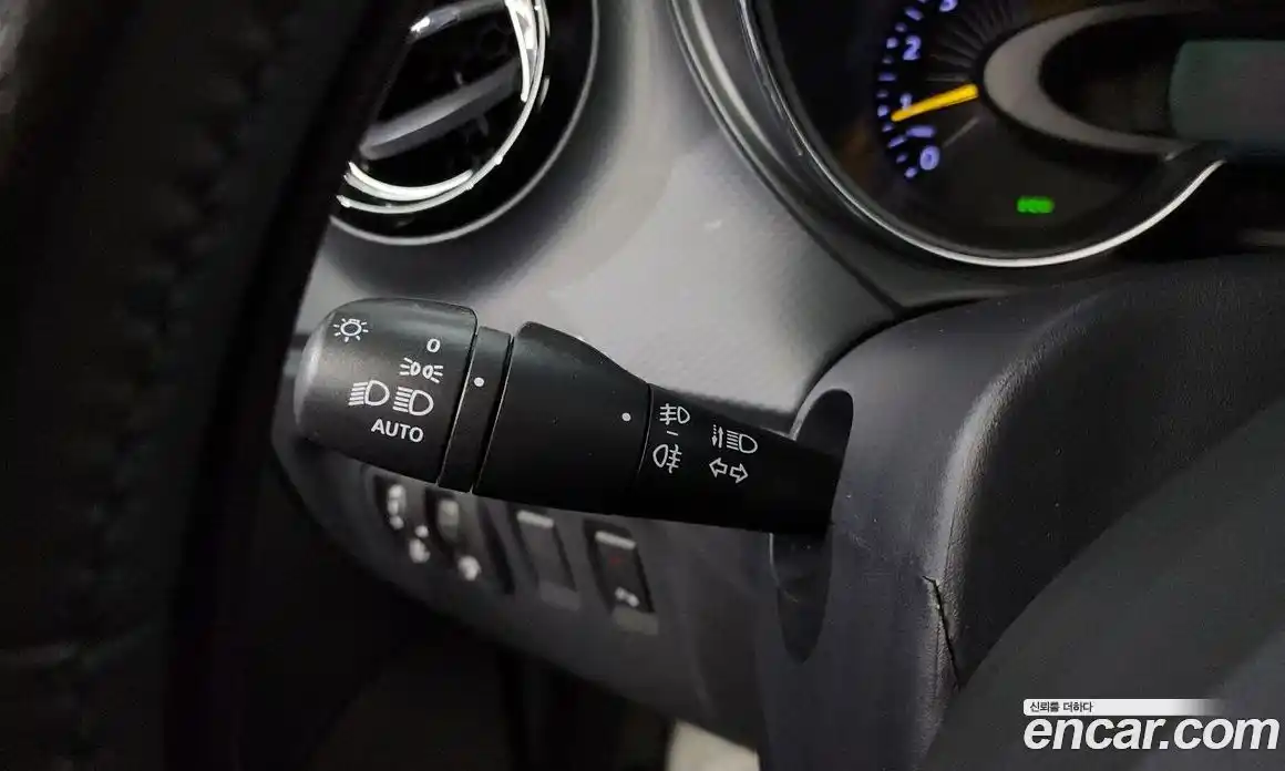 Renault QM3 2015 1.5 Автомат в Москве № 106668, фото 2