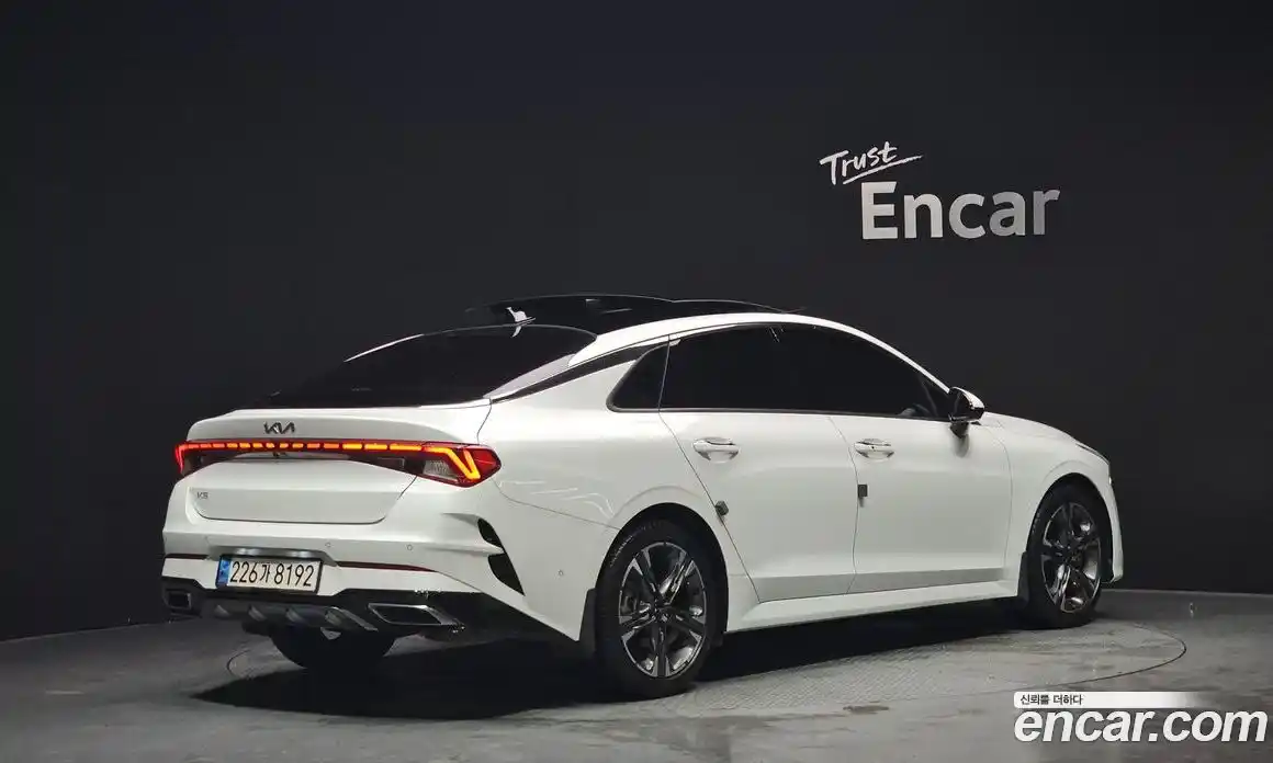 Kia K5 2023 1.6 Автомат в Москве № 107777, фото 9