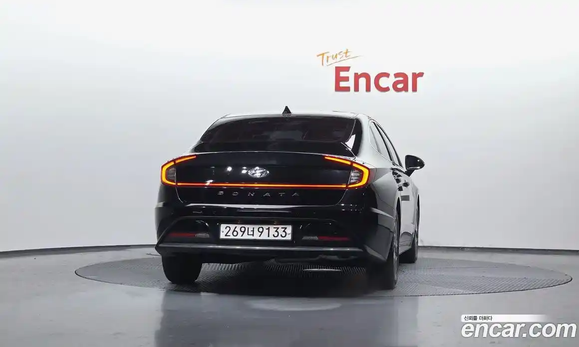 Hyundai Sonata 2021 2.0 Автомат в Москве № 110859, фото 1