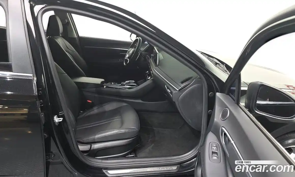 Hyundai Sonata 2021 2.0 Автомат в Москве № 110859, фото 15