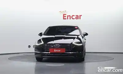 Hyundai Sonata 2021 2.0 Автомат в Москве № 110859, миниатюра 3