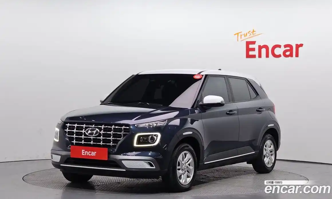 Hyundai Venue 2022 1.6 Автомат в Москве № 111174, фото 7