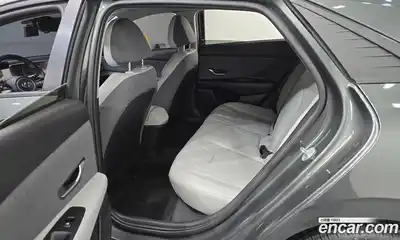 Hyundai Avante 2022 1.6 Автомат в Москве № 113087, миниатюра 5