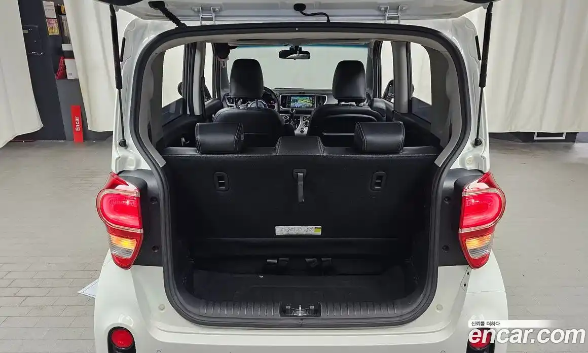 Kia Ray 2018 1.0 Автомат в Москве № 121242, фото 13