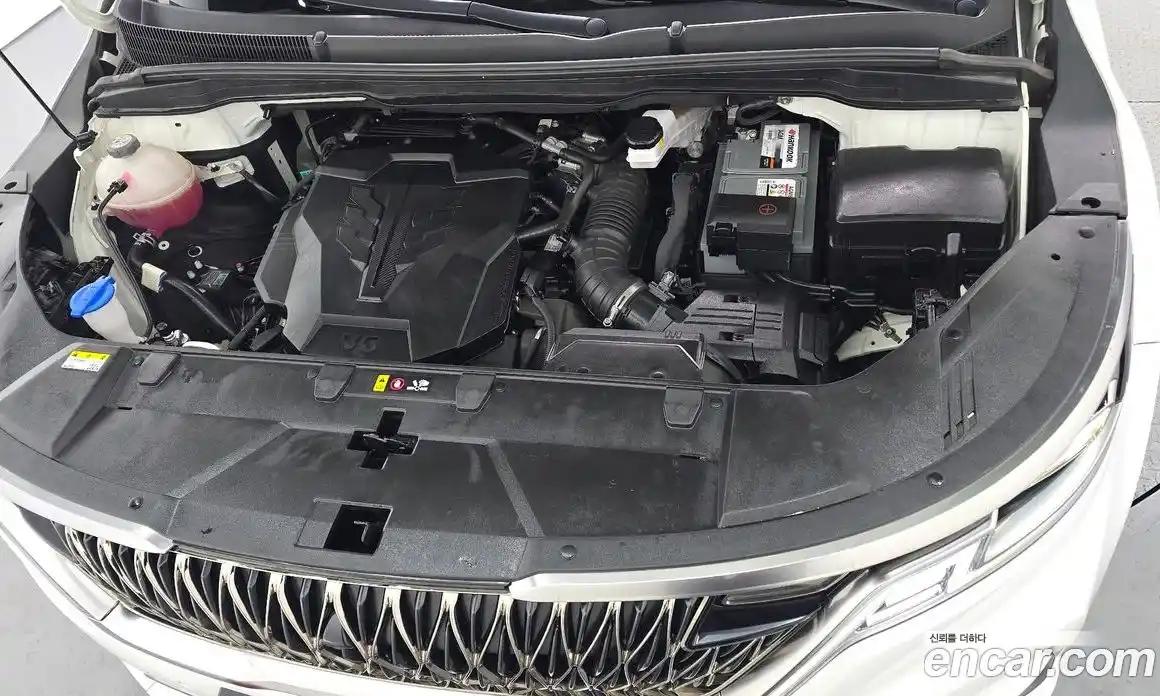 Kia Canival 2023 3.5 Автомат в Москве № 122002, фото 1