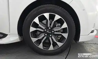 Kia Canival 2023 3.5 Автомат в Москве № 122002, миниатюра 6