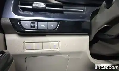 Kia Canival 2023 3.5 Автомат в Москве № 122002, миниатюра 7