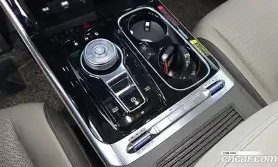 Kia Canival 2023 3.5 Автомат в Москве № 122002, миниатюра 10