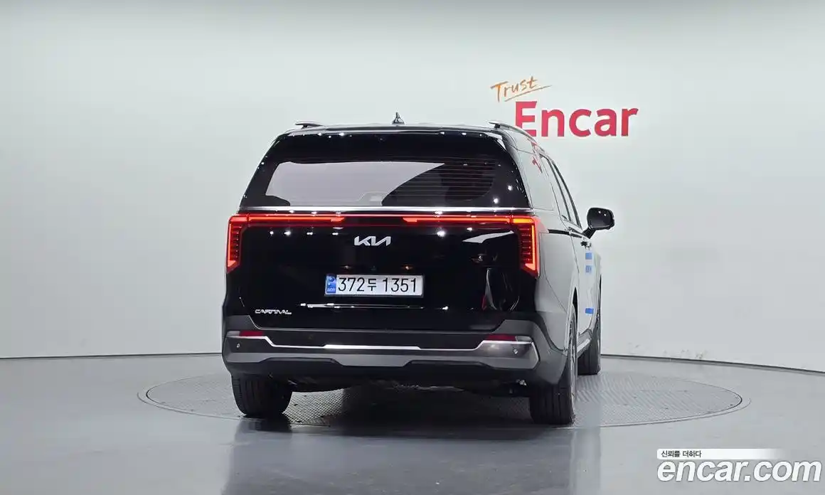 Kia Canival 2025 3.5 Автомат в Москве № 123452, фото 6