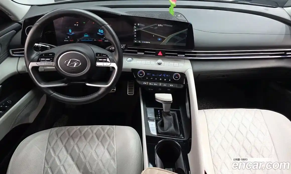 Hyundai Avante 2023 1.6 Автомат в Москве № 125271, фото 20