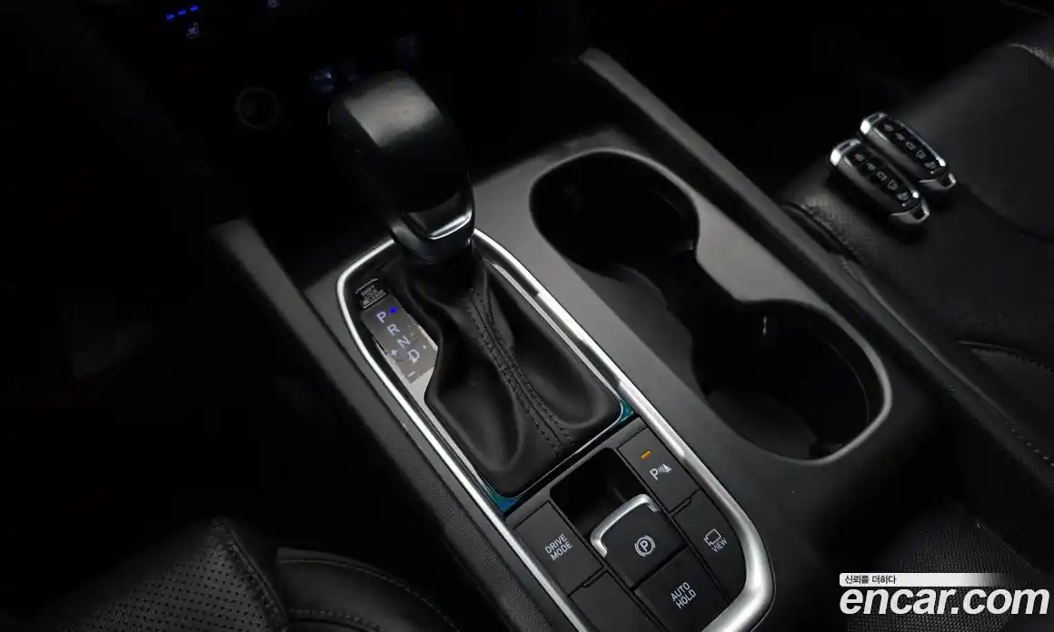 Hyundai Santa Fe 2020 2.0 Автомат в Москве № 128113, фото 4