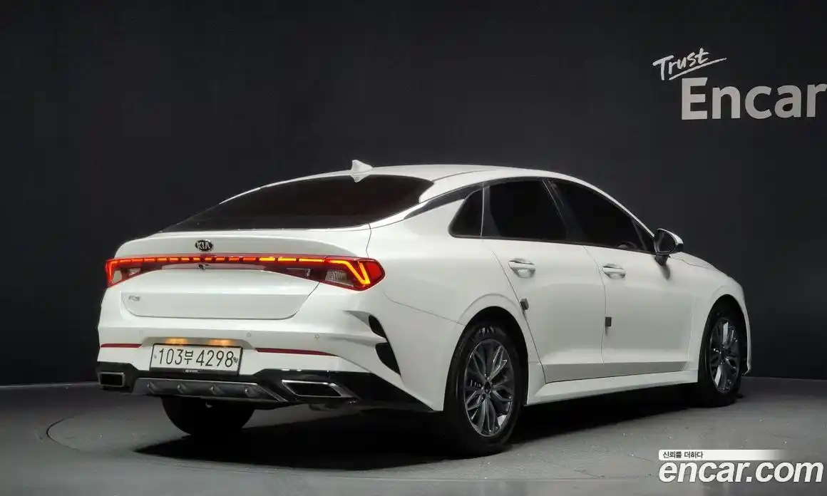 Kia K5 2020 2.0 Автомат в Москве № 128797, фото 13