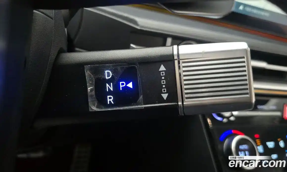 Hyundai Santa Fe 2024 1.6 Автомат в Москве № 128942, фото 15