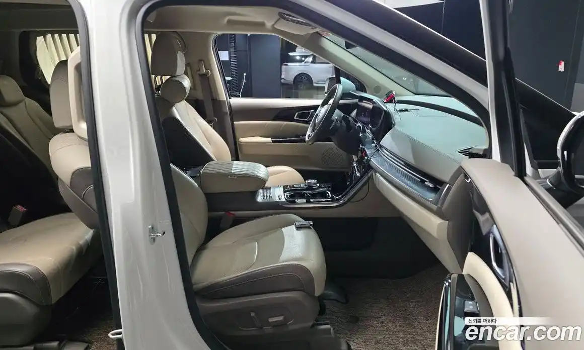 Kia Canival 2021 3.5 Автомат в Москве № 134022, фото 16