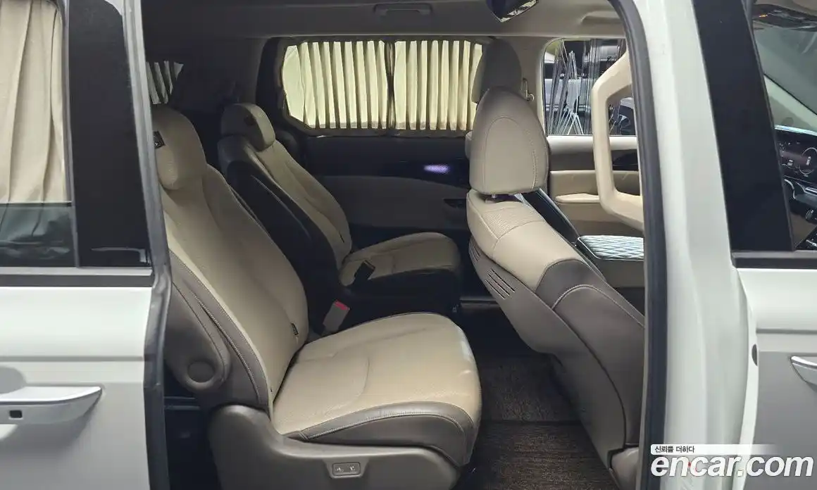 Kia Canival 2021 3.5 Автомат в Москве № 134022, фото 20