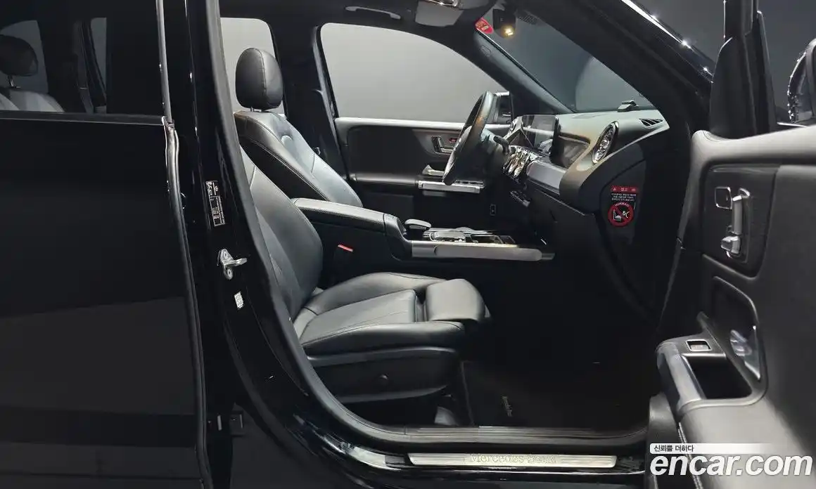 Mercedes-Benz GLB-Class 2020 2.0 Автомат в Москве № 137438, фото 1