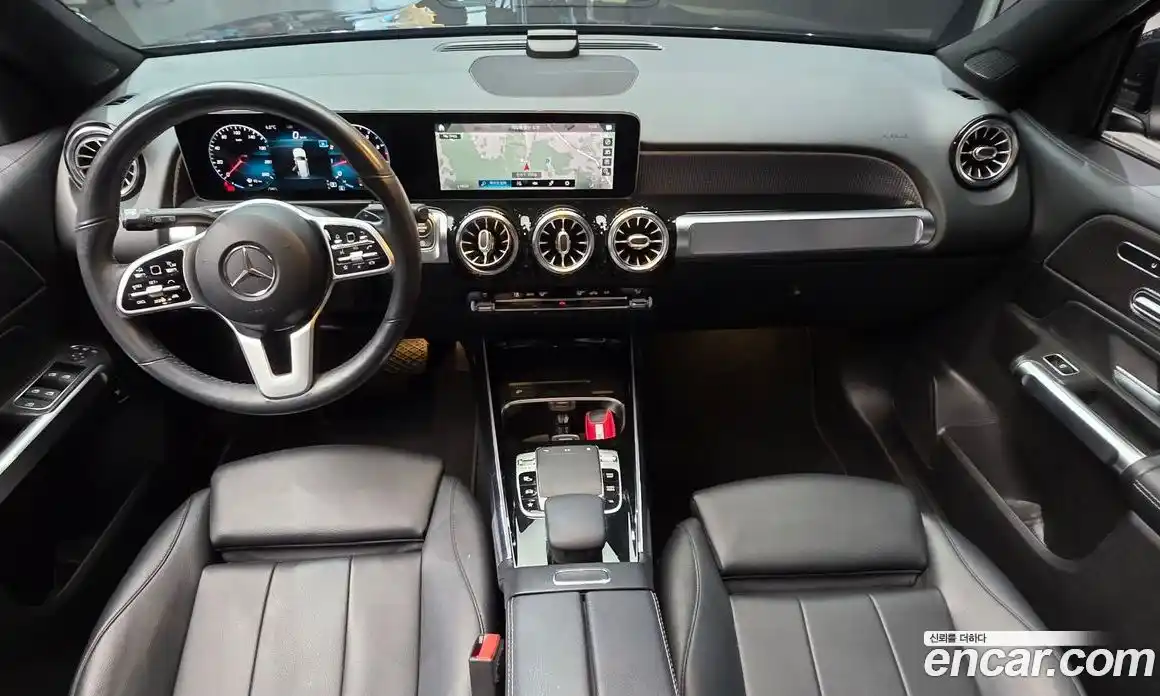 Mercedes-Benz GLB-Class 2020 2.0 Автомат в Москве № 137438, фото 14