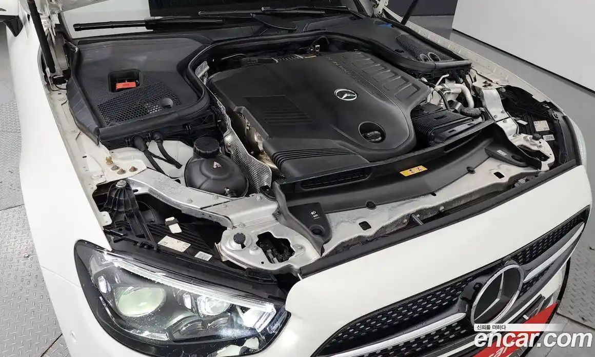 Mercedes-Benz E-Class 2022 3.0 Автомат в Москве № 139861, фото 8