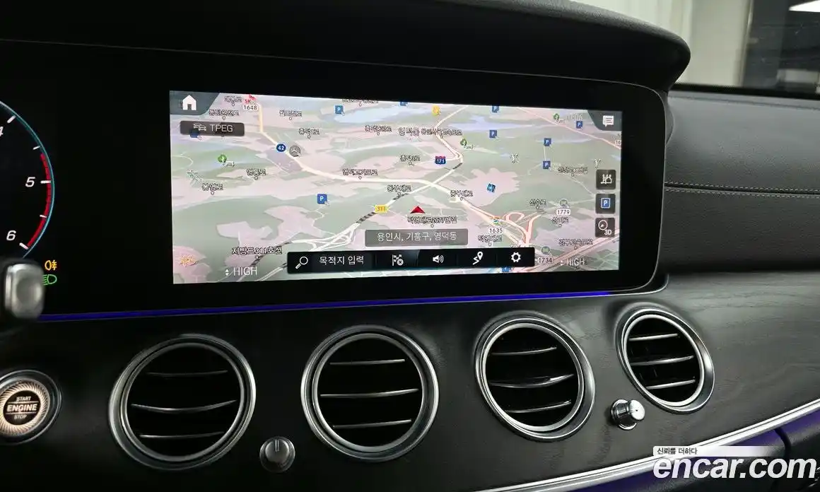 Mercedes-Benz E-Class 2023 1.9 Автомат в Москве № 140023, фото 17