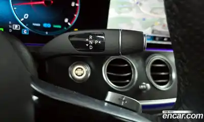 Mercedes-Benz E-Class 2023 1.9 Автомат в Москве № 140023, миниатюра 5