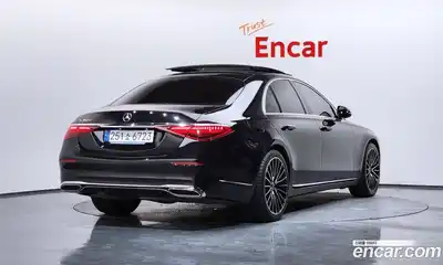 Mercedes-Benz S-Class 2023 2.9 Автомат в Москве № 141329, миниатюра 3