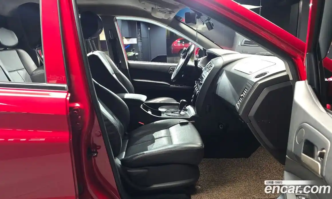 SsangYong Korando 2015 2.0 Автомат в Москве № 146815, фото 2