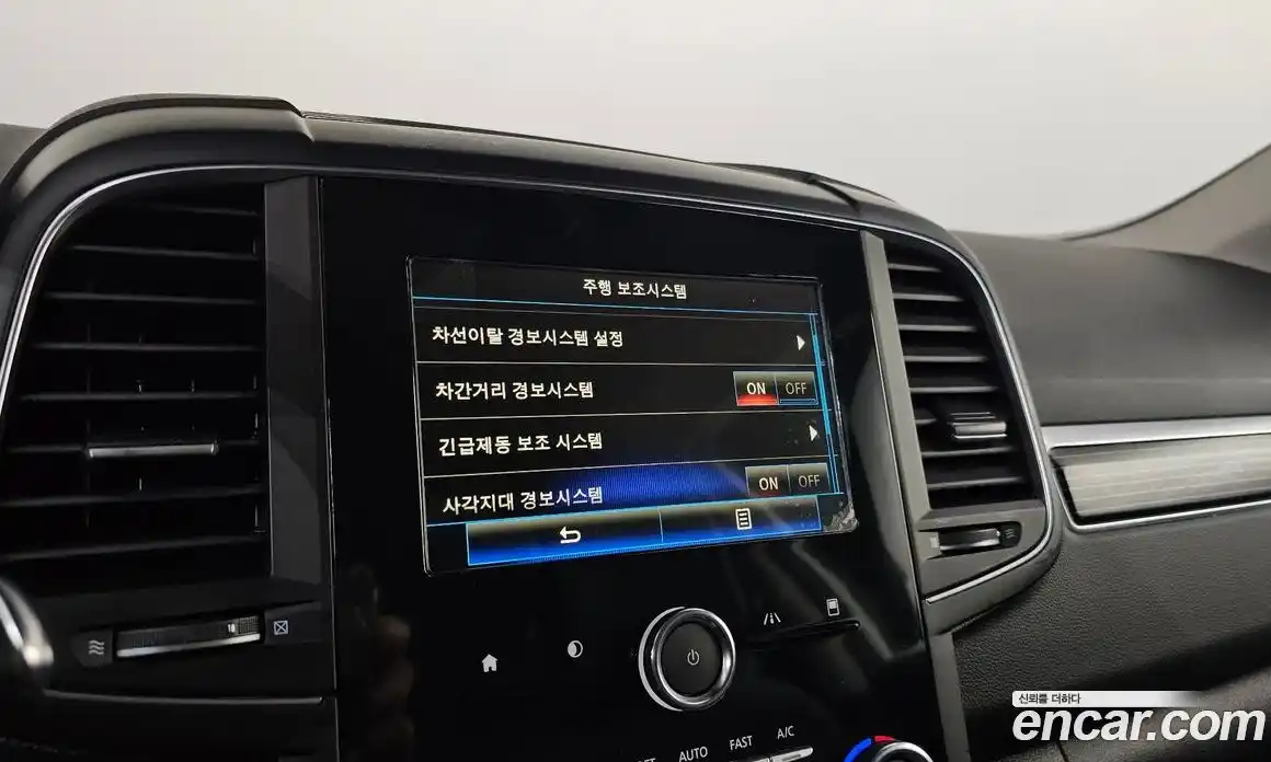 Renault QM6 2022 2.0 Автомат в Москве № 146844, фото 13