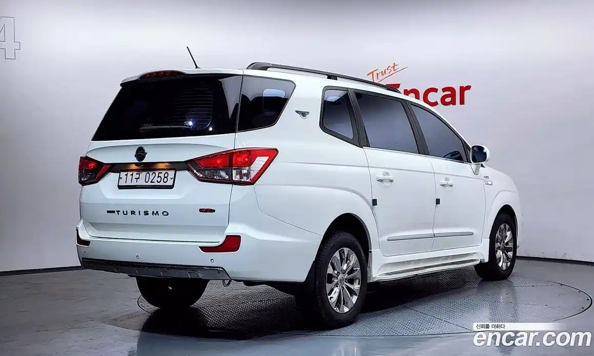 SsangYong Korando 2017 2.2 Автомат в Москве № 146877, фото 3