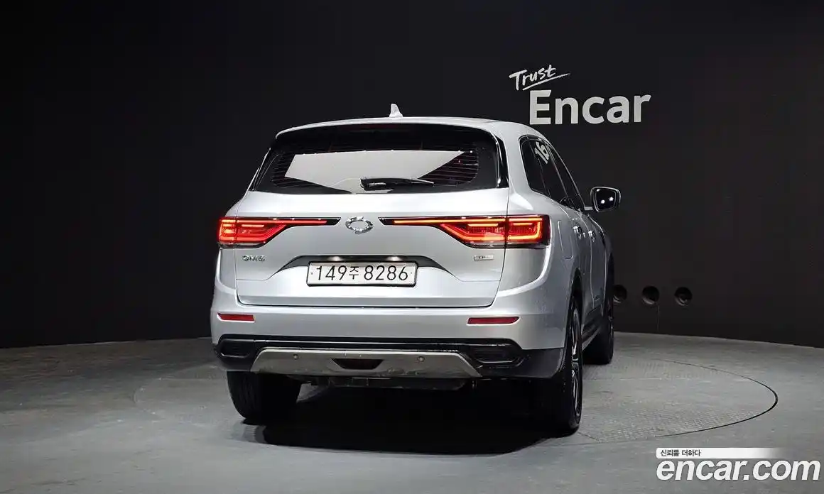 Renault QM6 2021 2.0 Автомат в Москве № 147159, фото 14