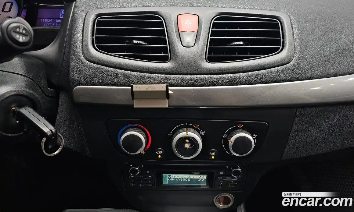 Renault SM3 2014 1.6 Автомат в Москве № 148208, фото 14