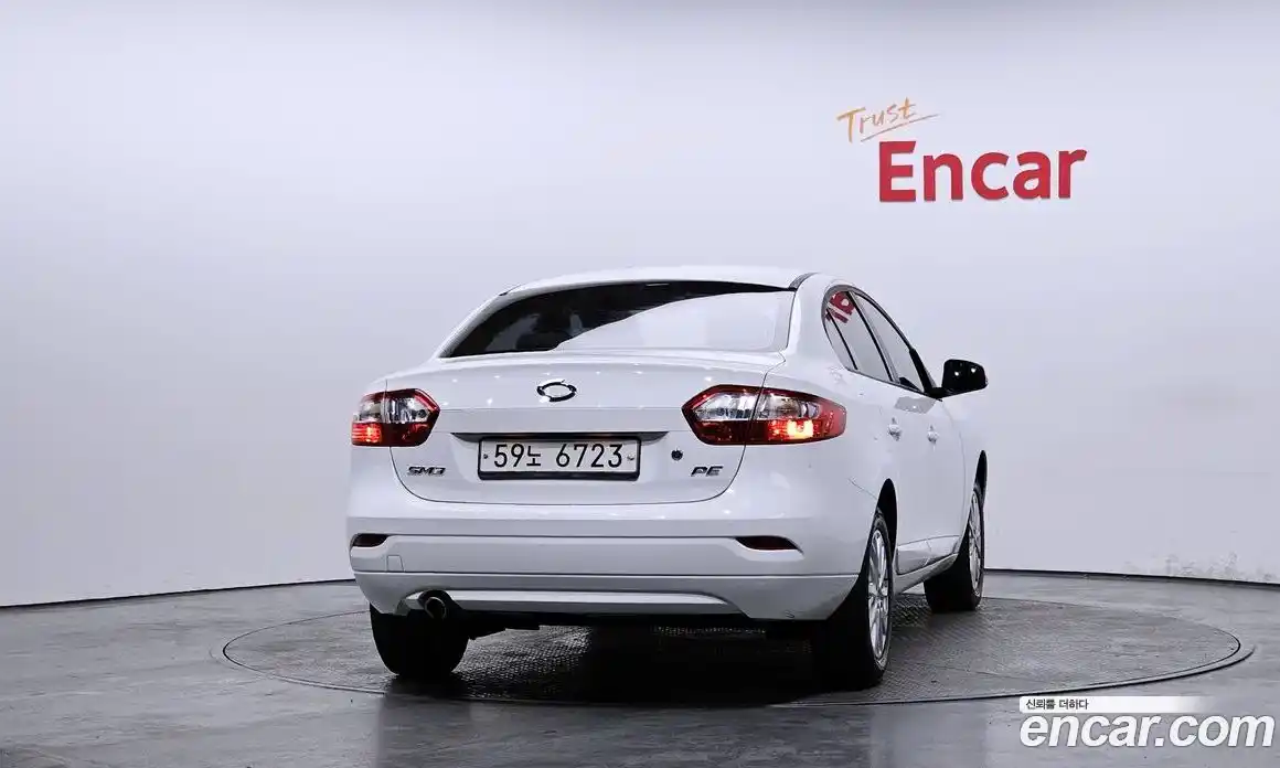 Renault SM3 2014 1.6 Автомат в Москве № 148208, фото 15