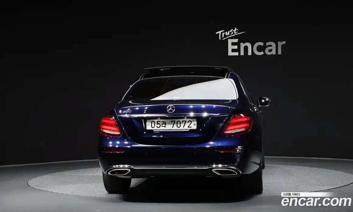 Mercedes-Benz E-Class 2019 2.0 Автомат в Москве № 149587, фото 15