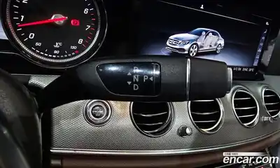 Mercedes-Benz E-Class 2019 2.0 Автомат в Москве № 149587, миниатюра 5