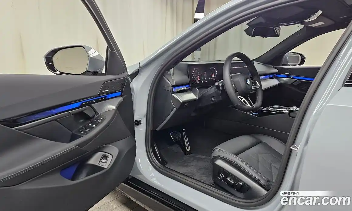 BMW 5-Series 2025 2.0 Автомат в Москве № 153214, фото 4