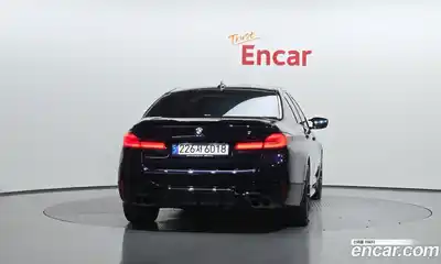 BMW 5-Series 2023 2.0 Автомат в Москве № 155547, миниатюра 2