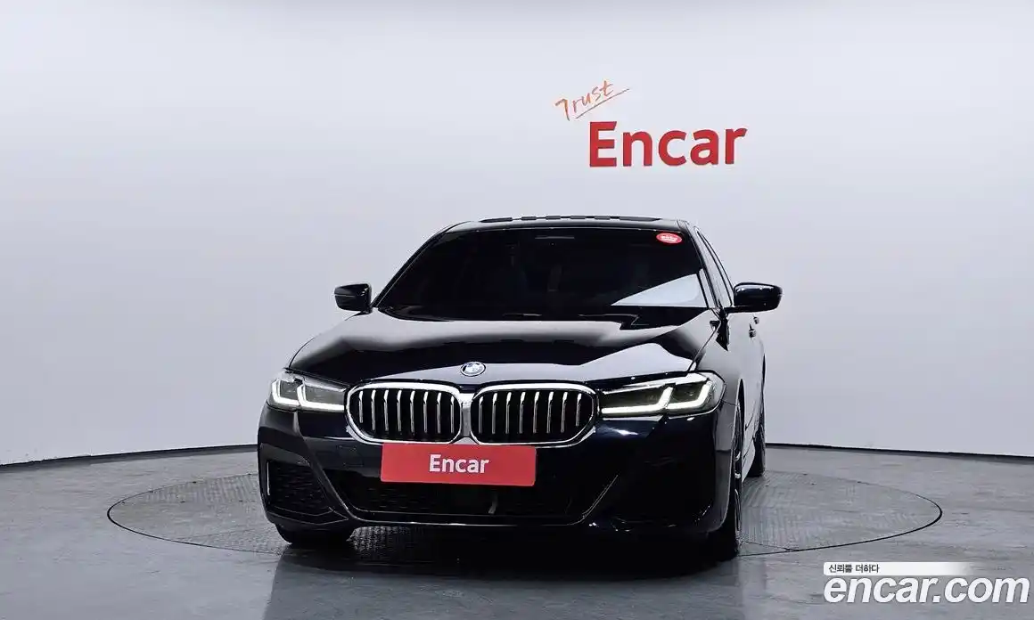 BMW 5-Series 2023 2.0 Автомат в Москве № 155580, фото 2