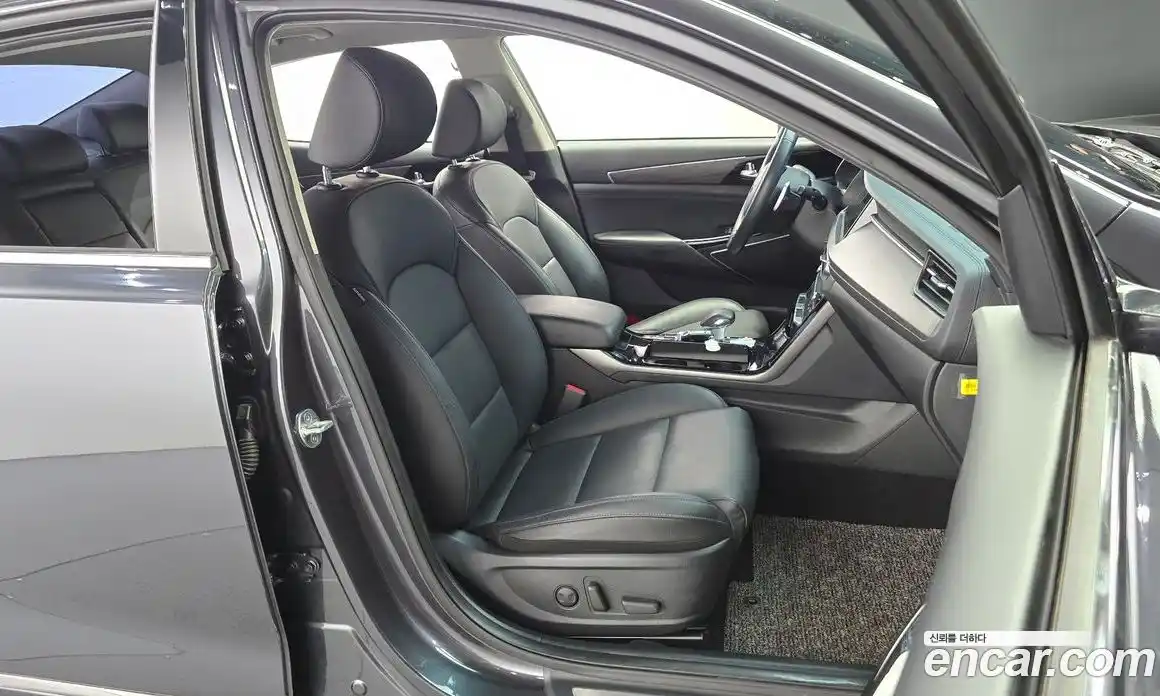 Kia K7 2020 2.5 Автомат в Москве № 15783, фото 13