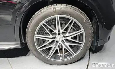 Mercedes-Benz GLC-Class 2025 2.0 Автомат в Москве № 160066, миниатюра 3