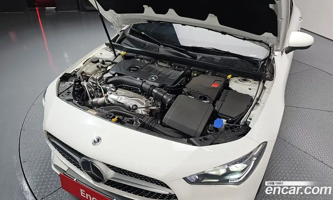 Mercedes-Benz CLA-Class 2022 2.0 Автомат в Москве № 160249, фото 7