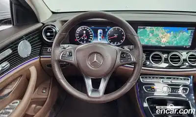 Mercedes-Benz E-Class 2017 3.0 Автомат в Москве № 160410, миниатюра 9