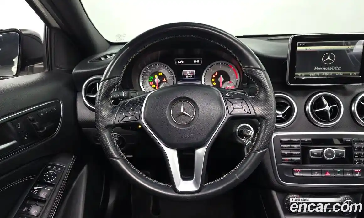 Mercedes-Benz A-Class 2015 1.5 Автомат в Москве № 160617, фото 5