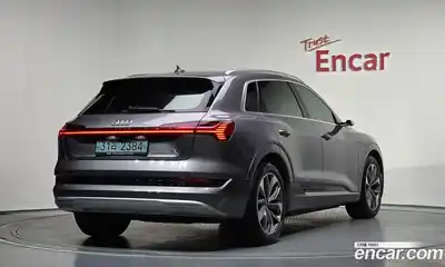 Audi e-tron 2021 0.2 Автомат в Москве № 163003, миниатюра 11
