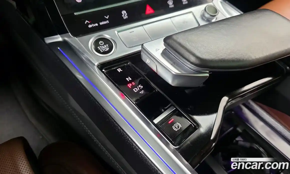 Audi e-tron 2021 0.2 Автомат в Москве № 163003, фото 2