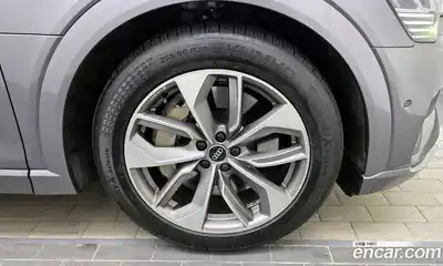 Audi e-tron 2021 0.2 Автомат в Москве № 163003, миниатюра 4